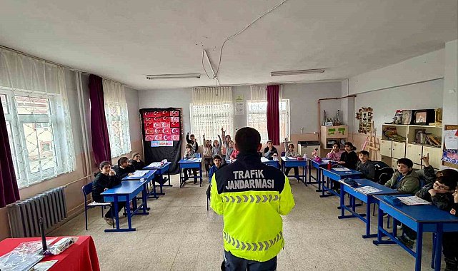 Bilecik'te öğrencilere yönelik trafik eğitimi