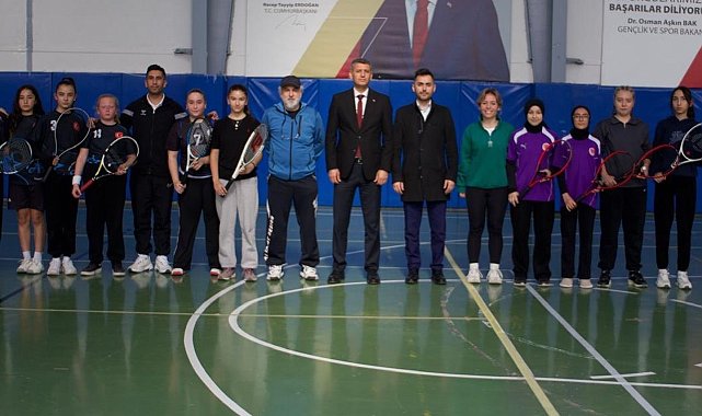 Bilecik'te Okul Yıldızlar Tenis Turnuvası tamamlandı