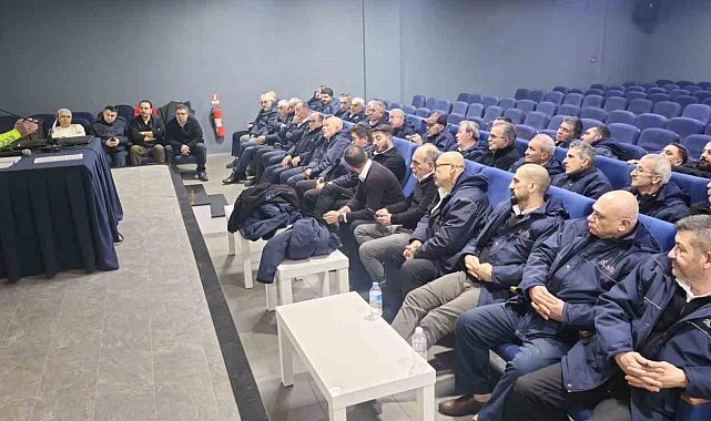 Bilecik'te tur servis sürücülerine trafik semineri