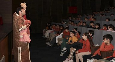 'Bilge Hekim Lokman' Mersin'de gençlerle buluştu