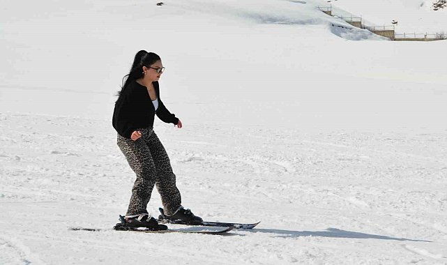 Bitlis'te "5. Kar Festivali" düzenlendi