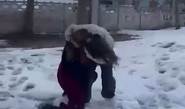 Bolu'da akran zorbalığı: Ortaokul öğrencilerinin önünü kesip darp ettiler