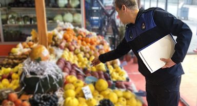 Bursa İnegöl zabıtasından manav denetimi