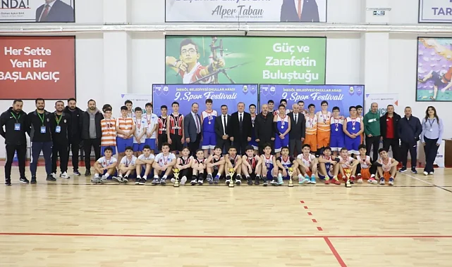 Bursa İnegöl'de Spor Festivalinde potanın yıldızları ödüllerini aldı