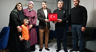 Bursa Yıldırım'da şehit ailesine Ramazan ziyareti