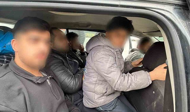 Bursa'da göçmen kaçakçılığı operasyonu : 5 kaçak göçmen, 1 organizatör yakalandı