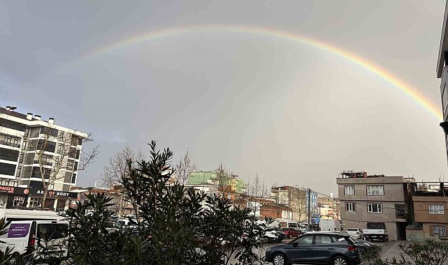 Bursa'da gökkuşağı hayran bıraktı