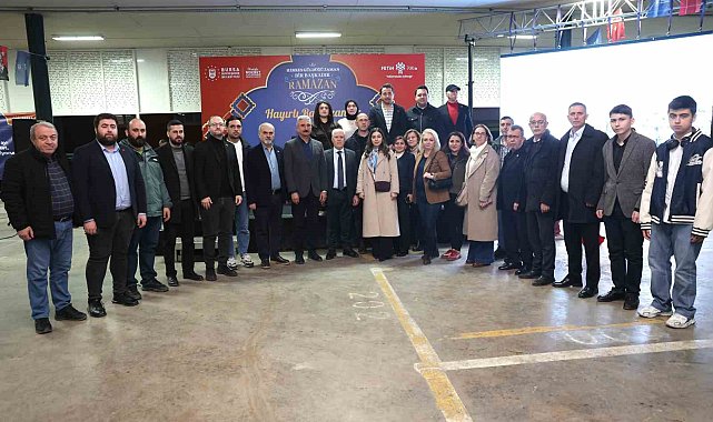 Bursa'da gönüller Büyükşehir'in iftar sofrasında buluştu