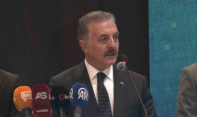 Bursa'da Ülkü Ocakları'nın düzenlediği iftarda birlik ve beraberlik vurgusu