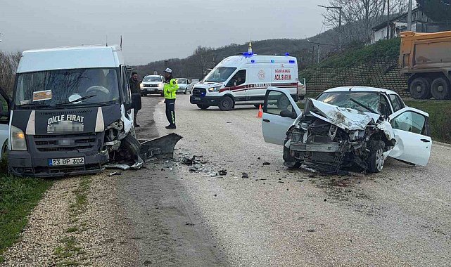 Bursa'daki kaza güvenlik kamerasında