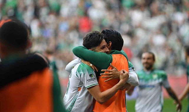 Bursaspor sahasında Kırklarelispor'u farklı geçti