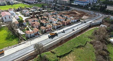 Büyükşehir'den Kötekli ve Yeniköy'e 3 Bin 700 metrelik sıcak asfalt