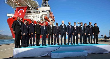 Çağrı Bey sondaj gemisi, Bakan Bayraktar'ın katıldığı törenle Somali'ye uğurlandı