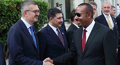 Cumhurbaşkanı Erdoğan, Etiyopya'da resmi törenle karşılandı