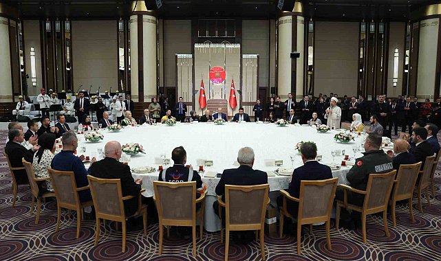 Cumhurbaşkanı Erdoğan: "Biz toplumun her kesiminin hak ve özgürlüklerini genişletmeye odaklanıyoruz"