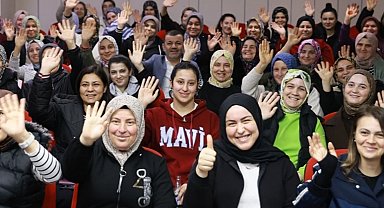 Denizli Büyükşehir ile yüzmeyi öğrendiler