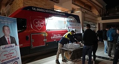 Denizli Büyükşehir'den cami çıkışlarında geleneksel ikram