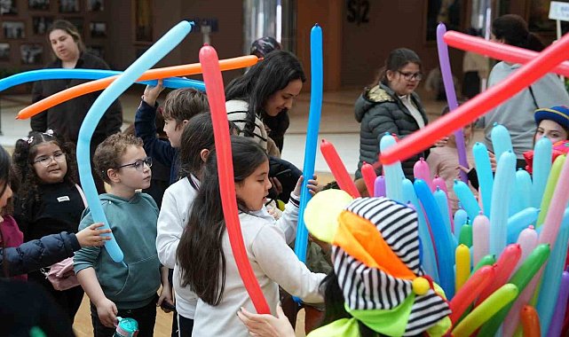 Denizli'de "Büyükşehirle Üreten Kadınlar Festivali"ne yoğun ilgi