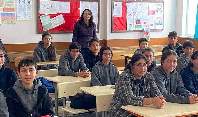 Diyadin'de öğrencilere vergi ve vatandaşlık bilinci aşılandı