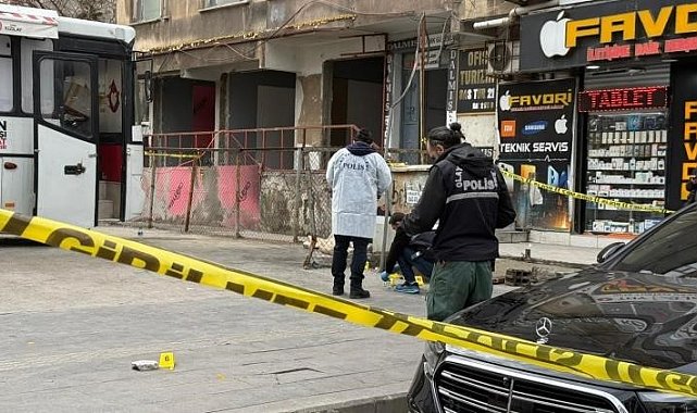 Diyarbakır'da 'tadilat' nedeniyle çıkan silahlı kavga kameraya yansıdı