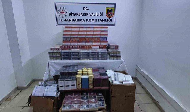 Diyarbakır'da kaçakçılık operasyonları: 2 milyon boş makaron ele geçirildi