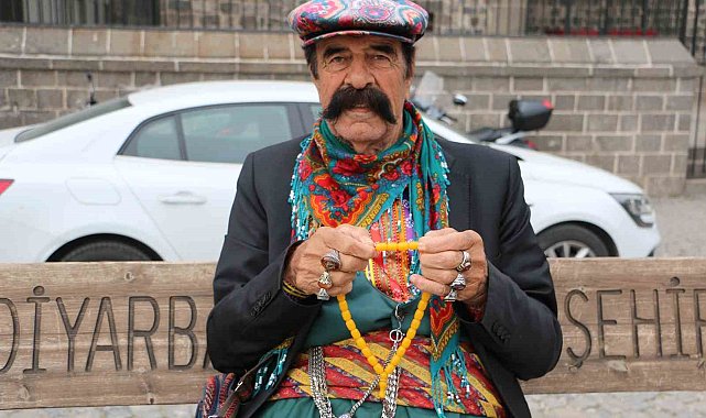 Diyarbakır'ın "Kemal Dayısı" düğünleri özlüyor