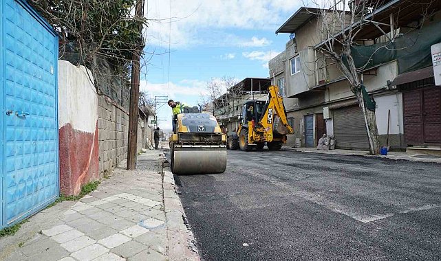 Dulkadiroğlu'nda yollar yenileniyor