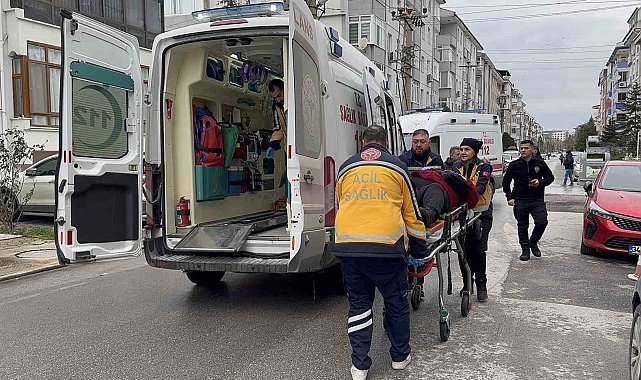Edirne'de otomobillerin çarpıştığı kaza kamerada