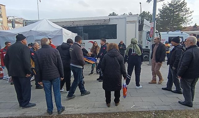 Elazığ'da bıçaklı kavga: 1 yaralı