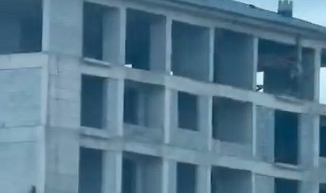 Elazığ'da inşaat işçilerinin tehlikeli çalışması kameraya yansıdı