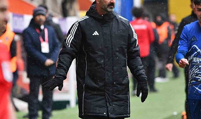 Erciyes 38 FK Teknik Direktör Adem Çak: "Seri yakaladığımız an neler yapabileceğimizi biliyoruz"