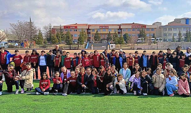 ERÜ'de 'Kampüsün Neşesi Miniklerle Birlikte Sporla Tanışıyorum' etkinliği
