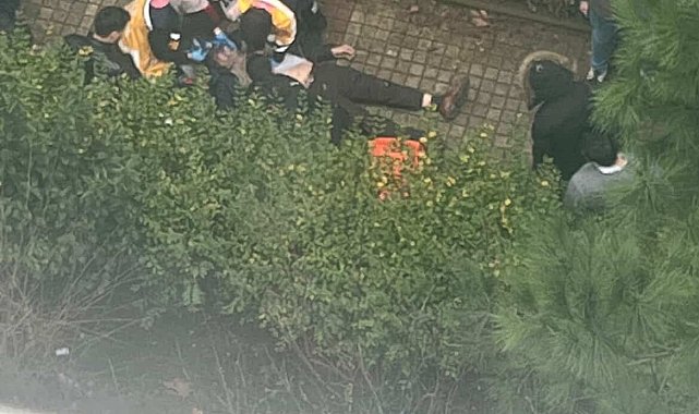 Esenyurt'ta sokakta gördüğü husumetlisini silahla vurarak öldürdü