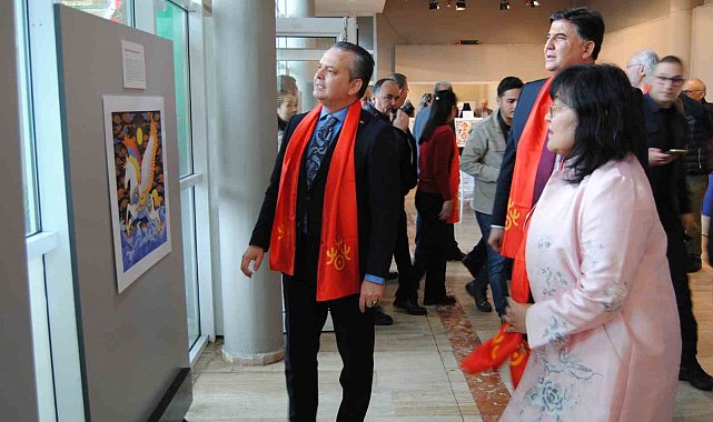 Fethiye'deki "Çin At Yılı" temalı sergi yoğun ilgi gördü