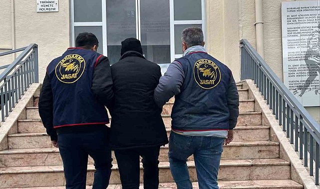 Gediz'de kasten öldürme suçundan aranan hükümlü JASAT tarafından yakalandı