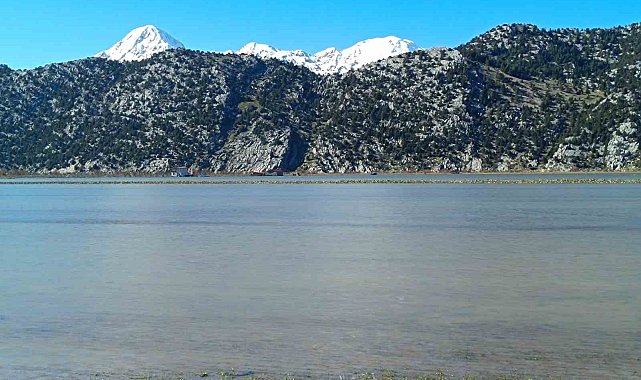 Gembos Ovası adeta göle döndü