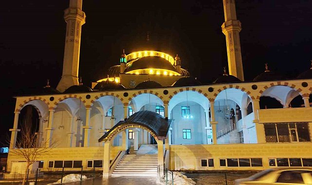 Hasköy'de ilk teravih namazı eda edildi