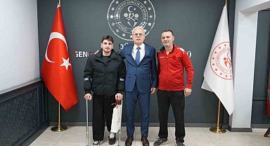 İl Müdürü şampiyonu ağırladı