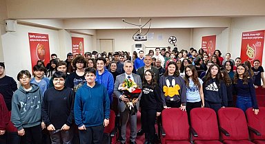 İncirliova Kaymakamı Abay, öğrencilerle Kariyer Günleri'nde buluştu