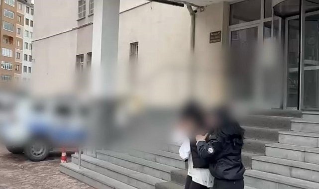 İş insanına şantaj yapan 3 şahıs yakalandı