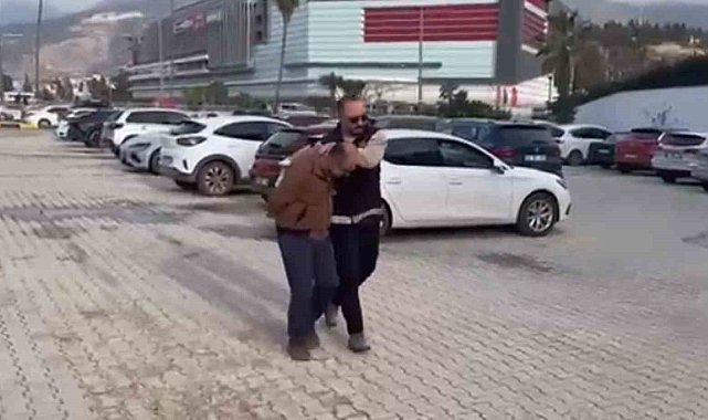 İskenderun'da kamu kurumundan hırsızlık şüphelisi tutuklandı