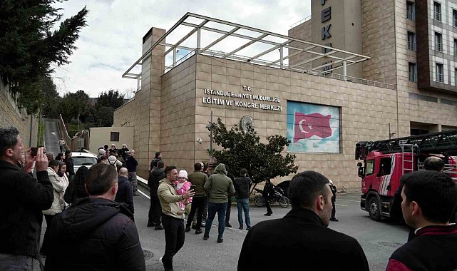 İstanbul'da polisevinde yangın paniği