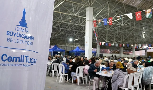 İzmir Büyükşehir ilk iftar sofrasını Gaziemir'de kurdu