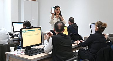 İzmir Karabağlar'da muhtarlar dijital dönüşümde