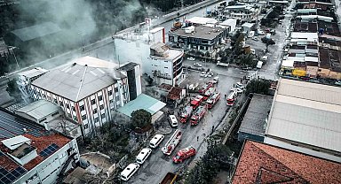 İzmir'de fabrikada çıkan yangın söndürüldü