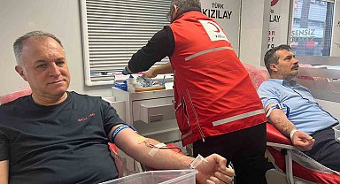 İzmir'de imam hatiplilerden kan bağışı seferberliği