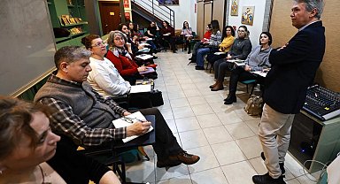 İzmir'de "Anlatılmayan Öyküler" atölyesi başladı