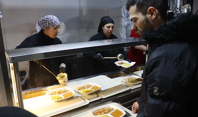İzmit Kent Lokantaları'nda ücretsiz iftar hizmeti