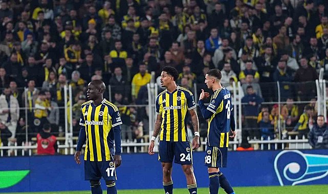 Jayden Oosterwolde ve Fred, cezalı duruma düştü
