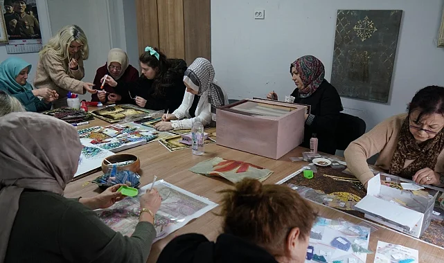 Kadınların sosyal gücü Manyas'ta merkezle büyüyor